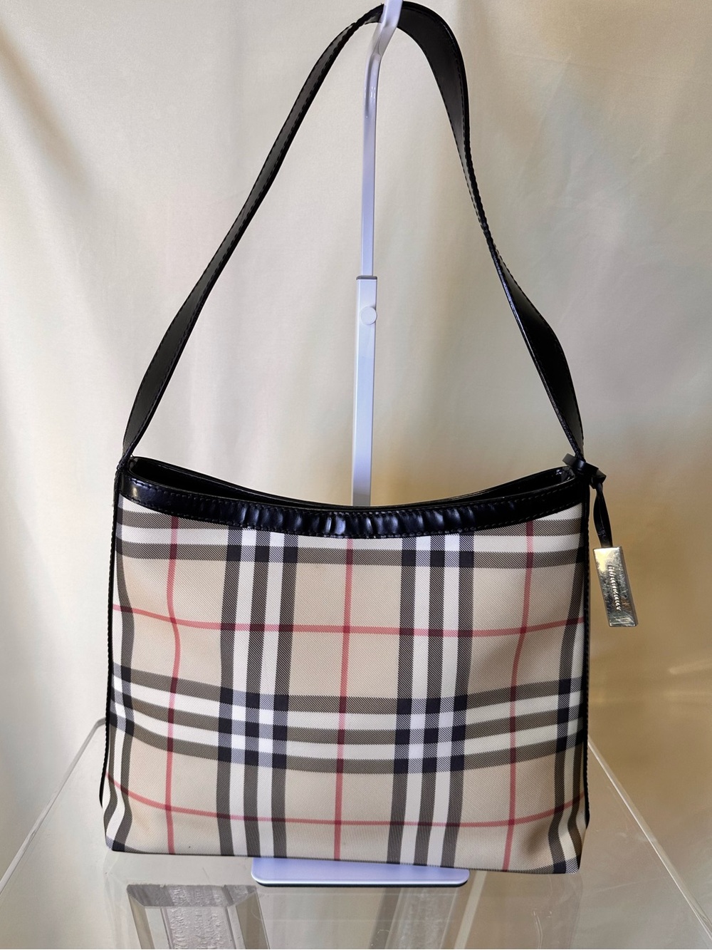 Y2K AUTHENTIC Burberry Nova Check Shoulder Bag with Black leather Trim